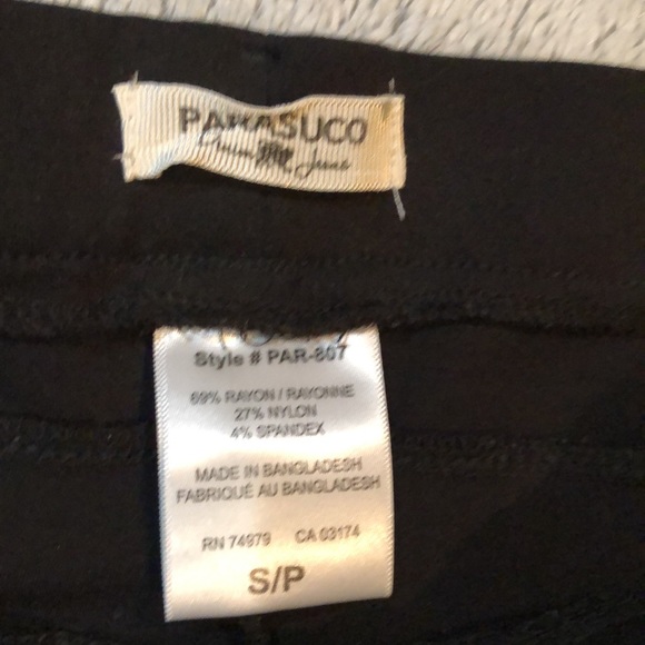 Leggings and sports bra - Picture 5 of 8